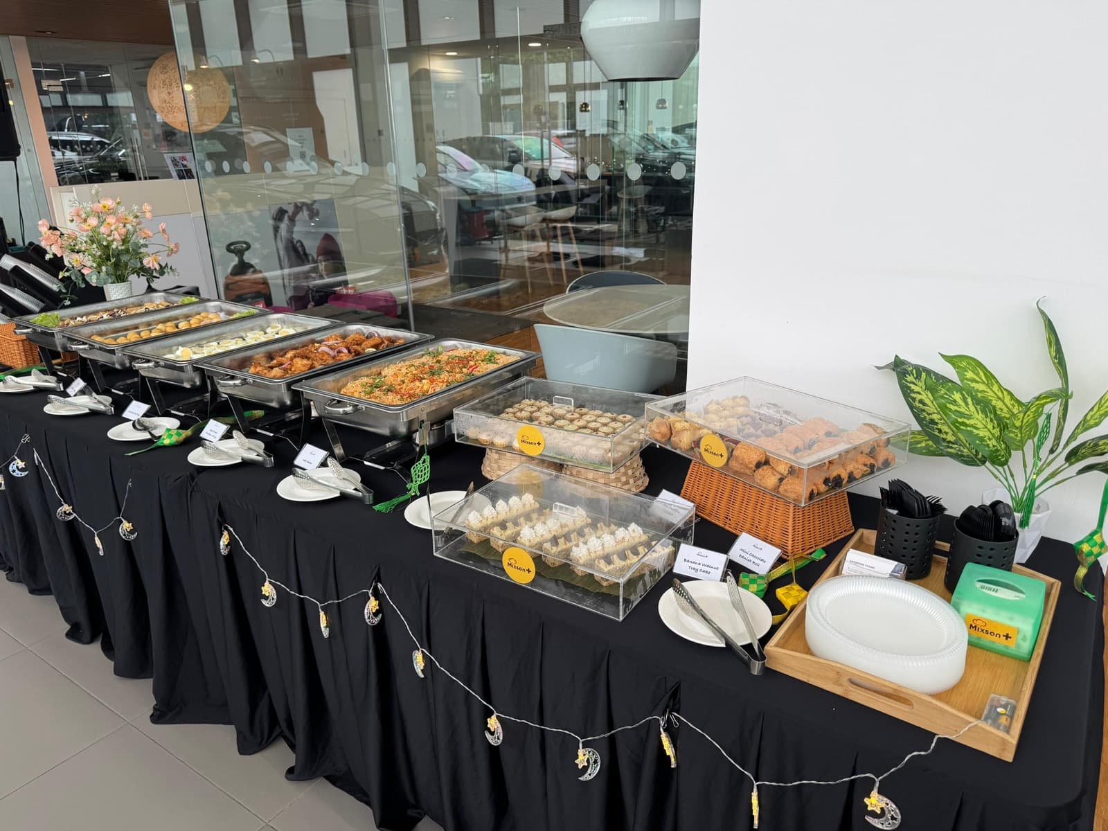 Showroom event catering